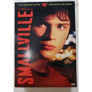 Warner Brother Presents Smallville DVD Season 2) 16+ Hours Plus Special features